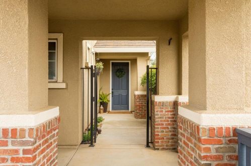4264 Borderlands Dr, Rancho Cordova, CA 95742-7754