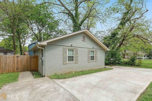 1058 Hubbard St, Atlanta GA  30310-3110 exterior
