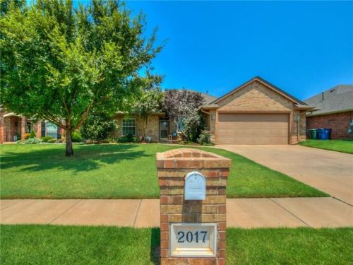 2017 Napa Valley Rd, Edmond, OK 73013-2988