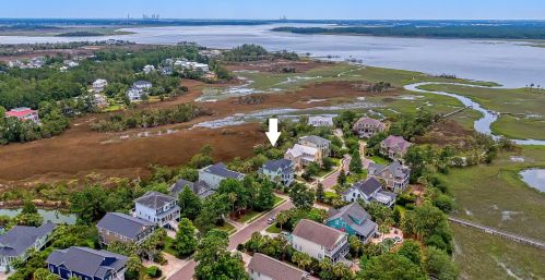 1914 Creek Dr, Mount Pleasant, SC 29466-8749