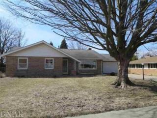 205 Ivanhoe Way, Bloomington, IL 61701-3406