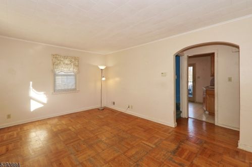 11 James Ave, Clark, NJ 07066-1212