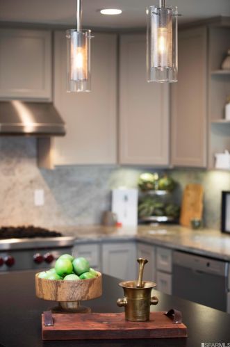 328 Gold Mine Dr, San Francisco CA  94131-2157 exterior