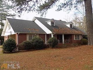 95 Fairlawn Dr, Carrollton GA  30117-8257 exterior