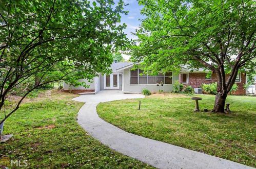 2661 Fleur De Lis Way, Atlanta GA  30360-1203 exterior