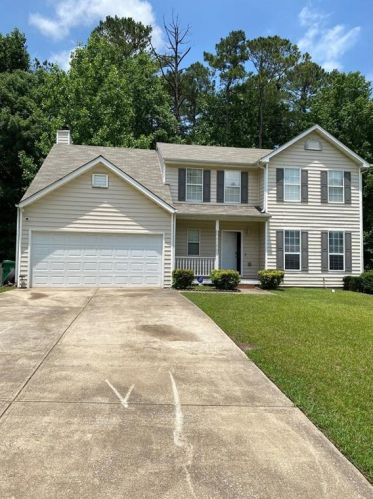 6566 Carriage Ln, Stone Mountain, GA 30087-4642
