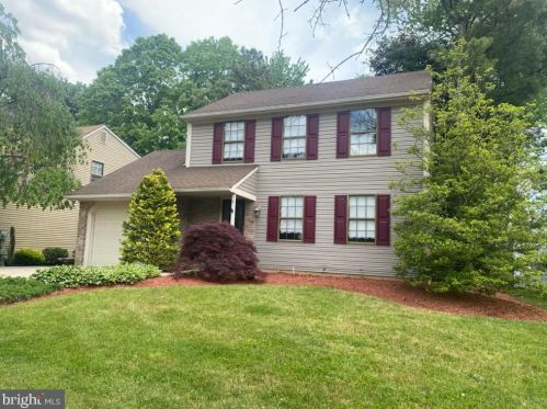 27 Leanne Dr, Erial, NJ 08081-9249