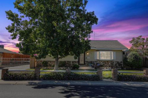 1051 Hacienda Ave, Manteca, CA 95336-3348