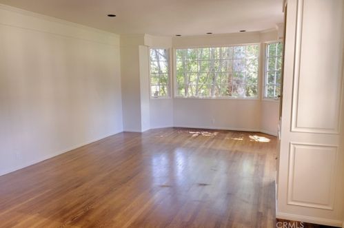 1628 La Loma Dr, Santa Ana CA 92705-3078 exterior