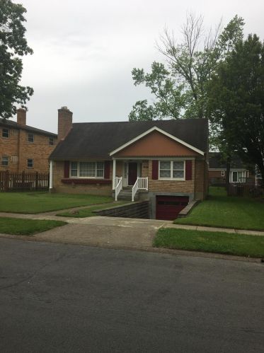 3559 Edgeview Dr, Cincinnati, OH 45213-2024