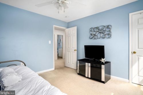 200 Colston Rd, Charles Town WV  25414-5493 exterior