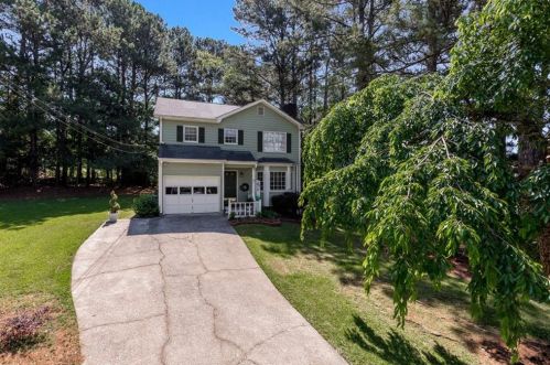 1212 Summit Links Ct, Lithonia, GA 30078-3559