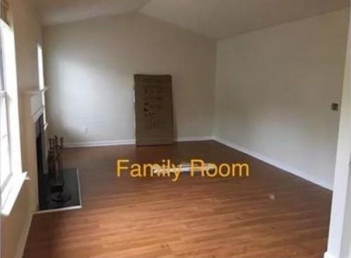 321 Autumn Lake Dr, Mcdonough, GA 30253-6592