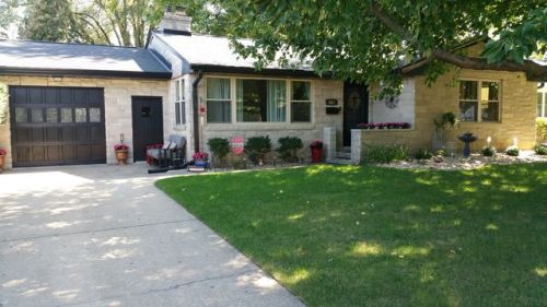 612 Main St, Mayfair IL  61550-0016 exterior