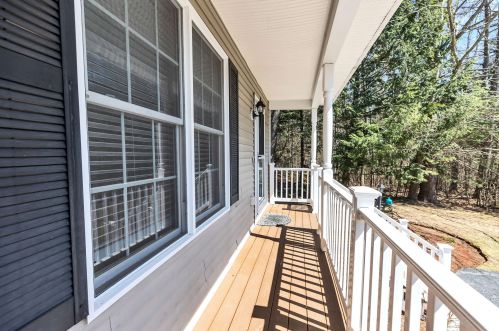 23 Belleview Dr, Amherst, NH 03031-3051