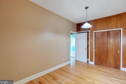 2335 12 St, Philadelphia PA 19133-1008 exterior