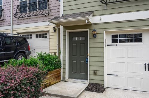 1669 Liberty Pkwy, Atlanta, GA 30318-9386