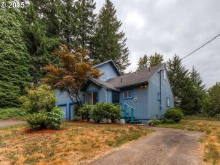 8651 Skyline Blvd, Portland, OR 97231-2618