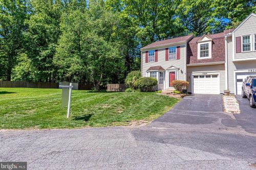 7928 Gambrill Ct, Springfield, VA 22153-2256