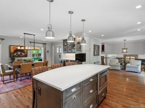 6940 Olive Way, Englewood CO 80112-1124 exterior