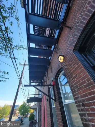 703 State St, Trenton NJ 08609-2008 exterior