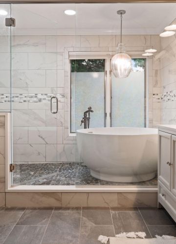 8932 Hunters Trl, Saint Paul MN  55125-9182 exterior