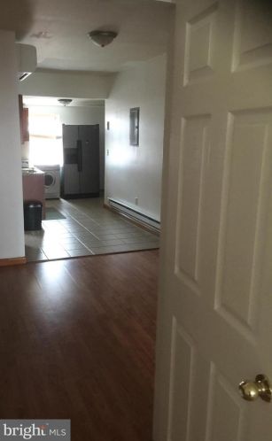 425 Girard Ave, Philadelphia, PA 19125-3305