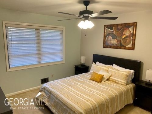 3415 Forrest Hl Dr, Atlanta GA  30354-1520 exterior