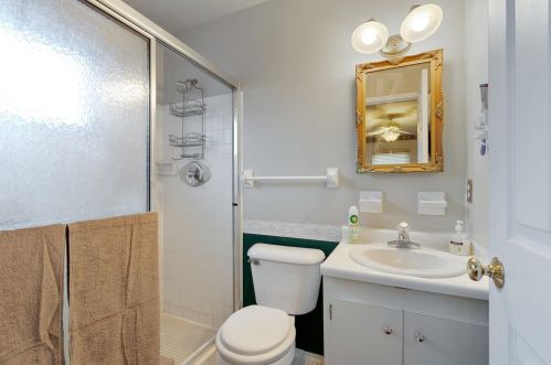 3411 February Dr, Cincinnati OH 45239-5439 exterior