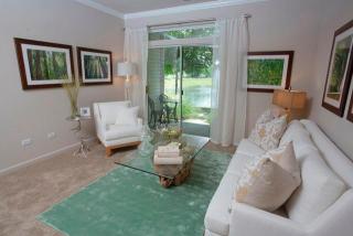 2288 Oakmeadow Dr, Aurora IL  60502-4506 exterior