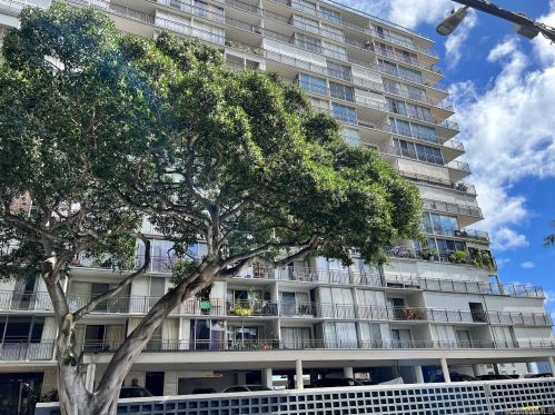 1415 Victoria St, Honolulu HI  96822-3685 exterior
