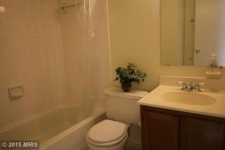 4 Narrowleaf Ct, Gaithersburg MD  20878-2637 exterior