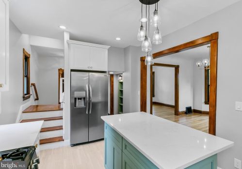 1671 Lawrence Rd, Trenton NJ 08648 exterior