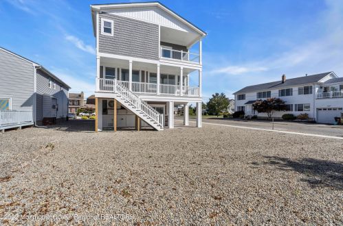 19 Sturgis Rd, Lavallette NJ 08735-2843 exterior