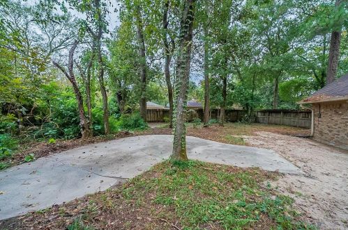 543 Braxton Bragg Ln, Conroe TX  77306 exterior