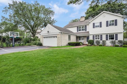 816 Lenox Rd, Glenview, IL 60025-3122