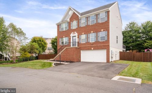 13762 Hastenbeck Dr, Gainesville, VA 20155-3621