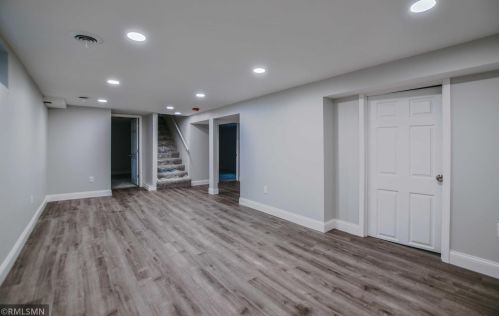 11316 Heights Dr, Minneapolis MN  55433-3528 exterior