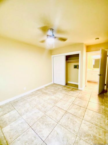 565 Moss St, Chula Vista CA  91911-1738 exterior