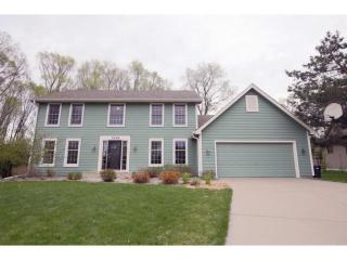 1256 Bucher Ave, Saint Paul MN  55126-8602 exterior