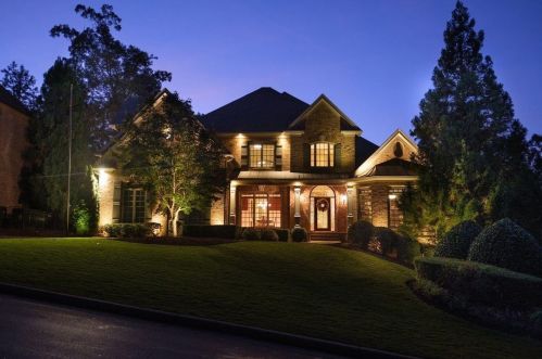 8670 Merion Dr, Duluth, GA 30097-6658