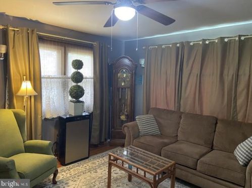 5 Radcliff Ave, Browns Mills, NJ 08015-3544