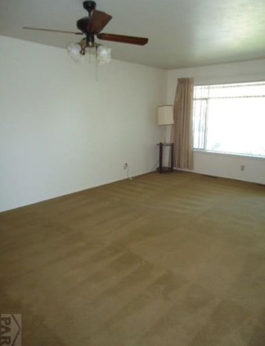 2106 Vinewood Ln, Pueblo, CO 81005-2730