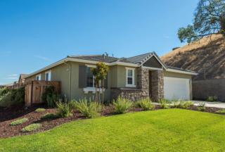 9631 Rancho Hills Dr, Gilroy, CA 95020-7787