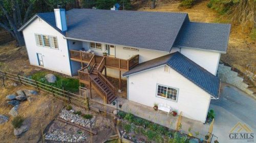 26640 Cedar Creek Ct, Tehachapi, CA 93561-9663