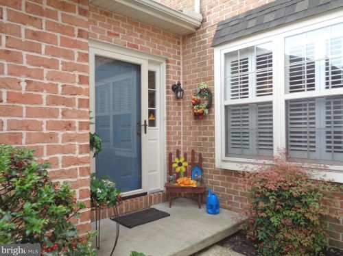 140 Langley Sq, Lancaster, PA 17603-9023