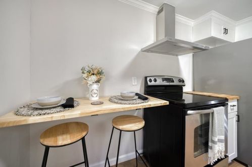 1786 Richard Rd, Conyers GA  30012-2824 exterior