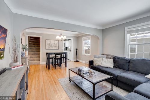 1990 Ivy Ave, Saint Paul, MN 55119-3227