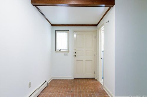 141 Tyler Xing, Waterbury, CT 06762-1924