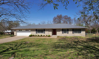 2408 Diffee Dr, Tahlequah, OK 74464-5722